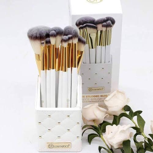 Makeup Brush Set box– Blend, Buff & Perfect ✨